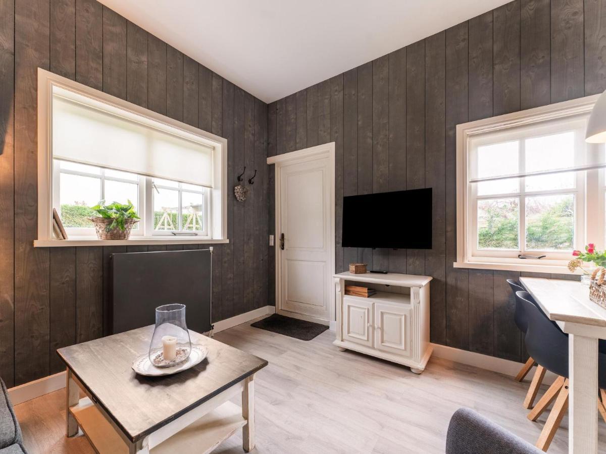 Quaint Summer Holiday Home In Egmond Binnen 외부 사진